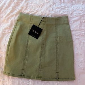 NWT Boutique Green Skirt